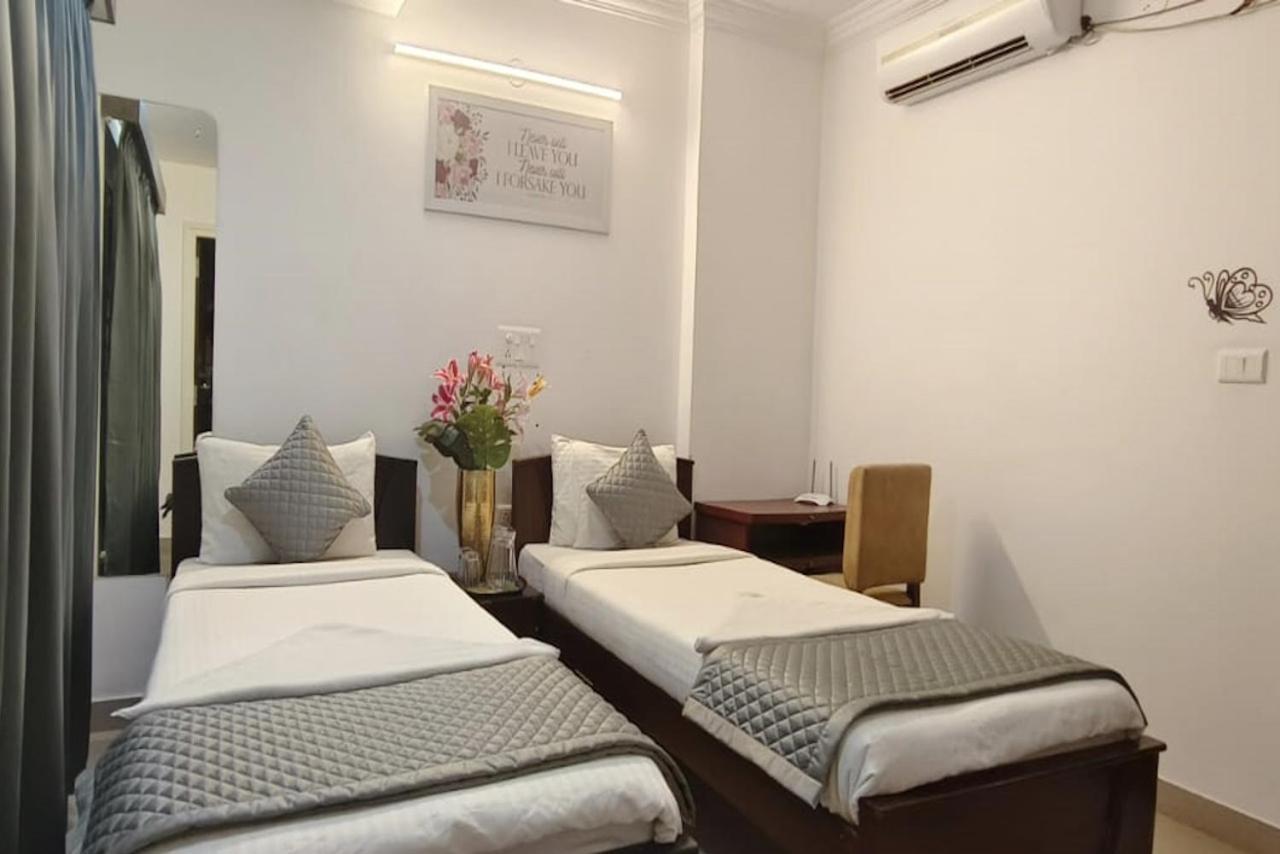 Yahweh Suites Bangalore Eksteriør billede