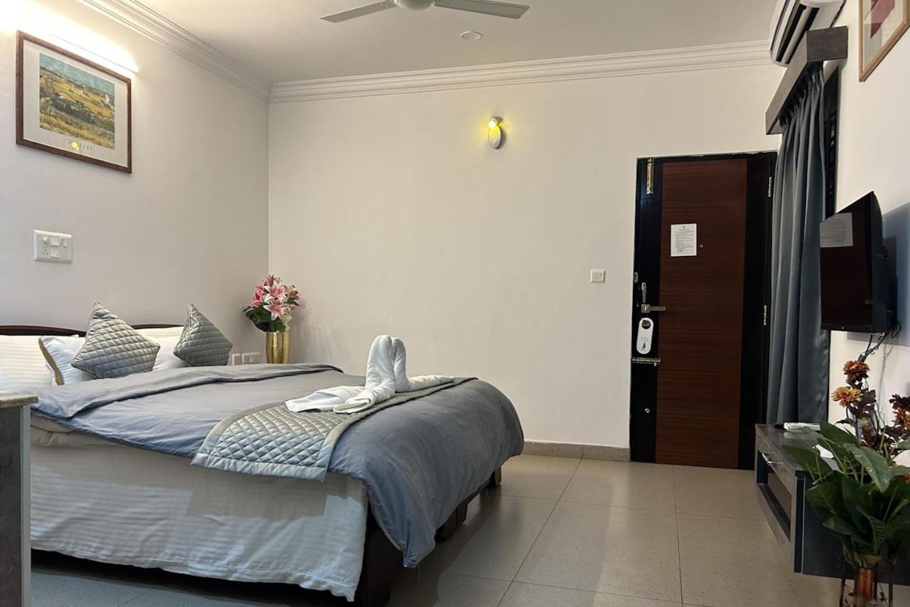 Yahweh Suites Bangalore Eksteriør billede